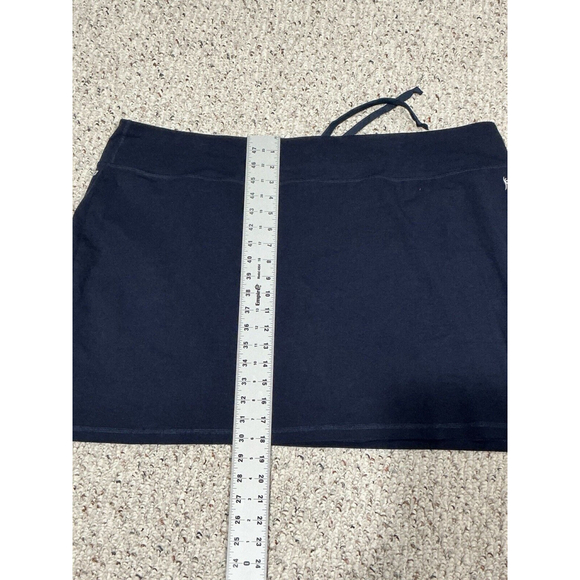 Woman’s Danskin Now 4x 22w-28w Navy Skort - Picture 4 of 6